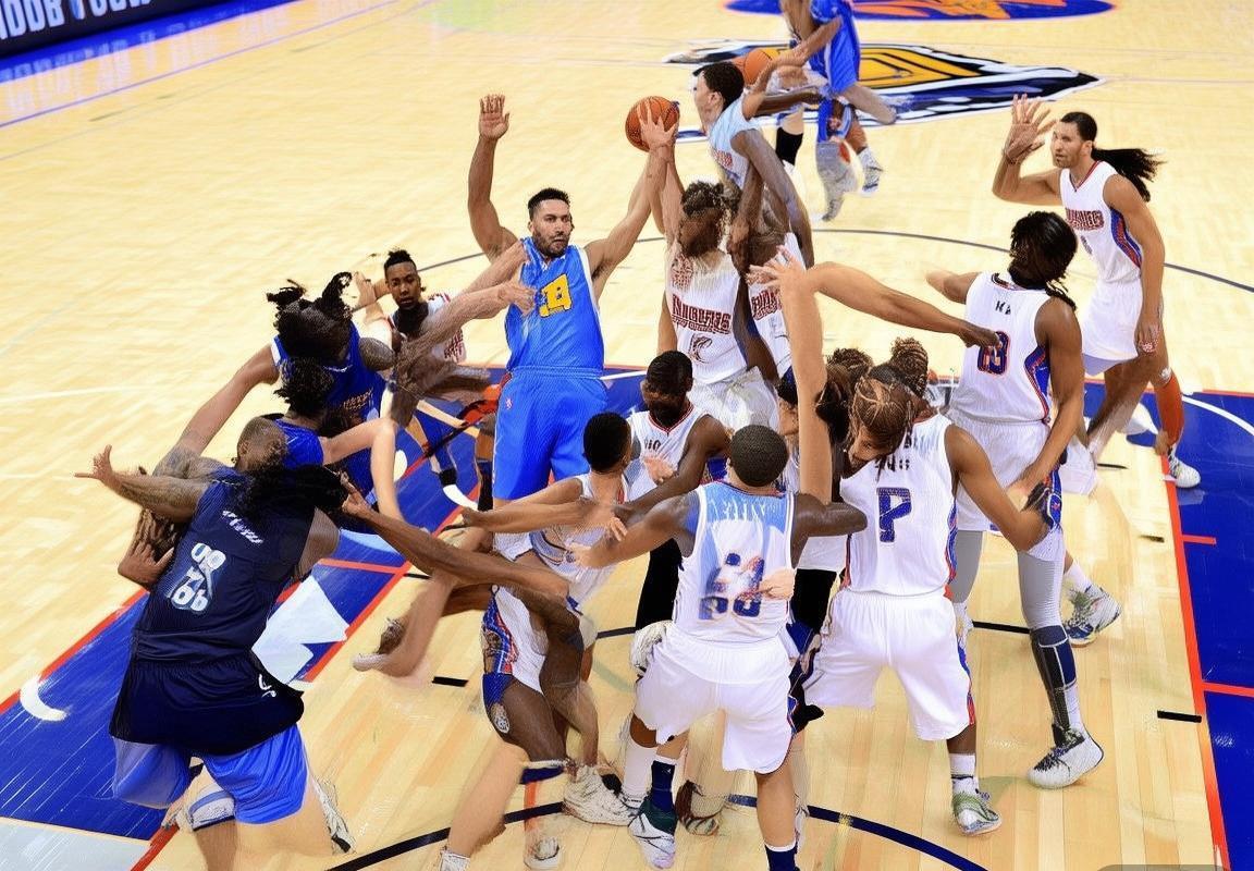 NBA季后赛激战：快船掘金对决亮点集锦(图4)